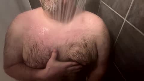 Snapshot of oldbones2 chatting on 02/16/26, 02:18 oldbones2 online show from 02/16/26, 02:18