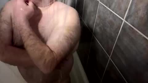 Snapshot of oldbones2 chatting on 04/06/26, 12:52 oldbones2 online show from 04/06/26, 12:52