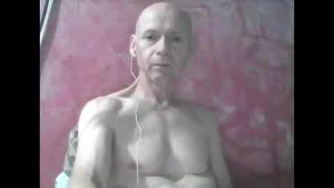 Snapshot of oldbuthorny62 chatting on 05/22/26, 03:46 oldbuthorny62 online show from 05/22/26, 03:46