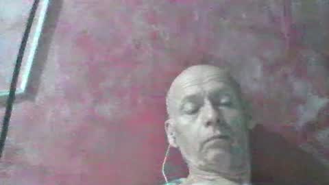 Snapshot of oldbuthorny62 chatting on 06/20/26, 01:41 oldbuthorny62 online show from 06/20/26, 01:41