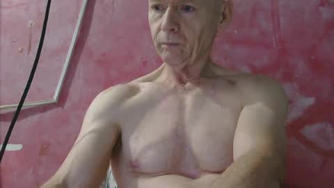 Snapshot of oldbuthorny62 chatting on 07/08/26, 02:05 oldbuthorny62 online show from 07/08/26, 02:05