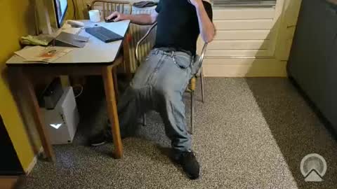 oldersagger online show from 10/30/25, 07:47