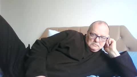 Snapshot of oldfkr69 chatting on 03/10/25, 11:53 oldfkr69 online show from 03/10/25, 11:53