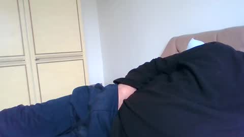 Snapshot of oldfkr69 chatting on 09/12/25, 09:20 oldfkr69 online show from 09/12/25, 09:20