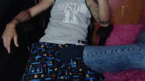 Kate 22 and Michael 45 online show from 12/22/24, 02:17