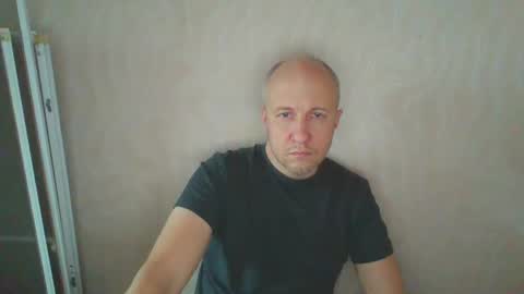 Snapshot of oleg365 chatting on 12/29/24, 10:23 figaro online show from 12/29/24, 10:23