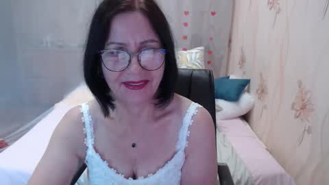 OlgaHottie online show from 11/01/25, 11:07