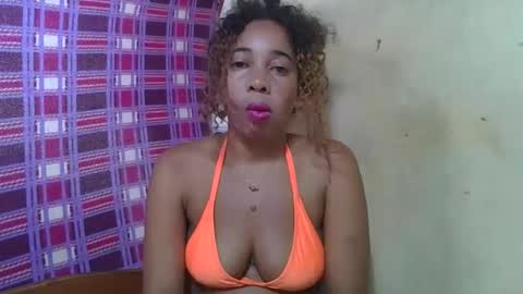 olinaa online show from 04/22/26, 06:20