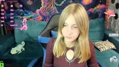 Olisa fox online show from 09/17/25, 07:37