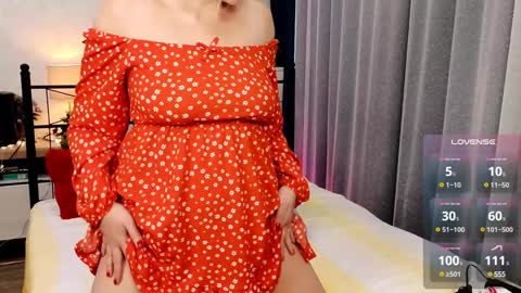 Snapshot of olisunny5 chatting on 01/04/25, 08:06 OliSunny Olivia online show from 01/04/25, 08:06