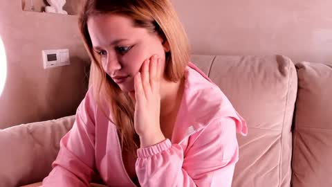 Snapshot of olisyasweet chatting on 01/24/25, 11:56 olisyasweet online show from 01/24/25, 11:56