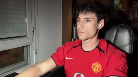 oliver online show from 03/18/26, 08:12