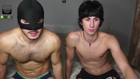 Oliver  Kaen online show from 10/05/25, 04:05