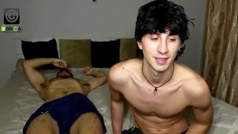 Oliver  Kaen online show from 10/26/25, 06:25