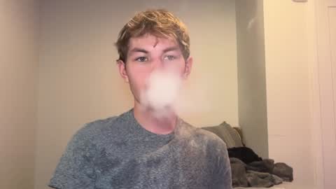 Snapshot of oliver_beck chatting on 12/23/24, 02:35 Oliver Beck online show from 12/23/24, 02:35