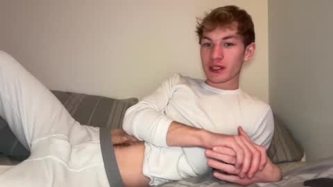 Snapshot of oliver_beck chatting on 02/11/25, 02:14 Oliver Beck online show from 02/11/25, 02:14