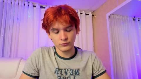 Snapshot of oliver_big19 chatting on 10/01/25, 11:27 oliver_big19 online show from 10/01/25, 11:27