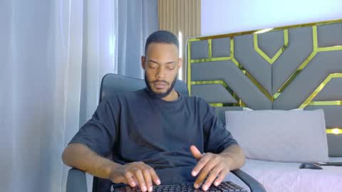 Oliver online show from 04/03/26, 05:55