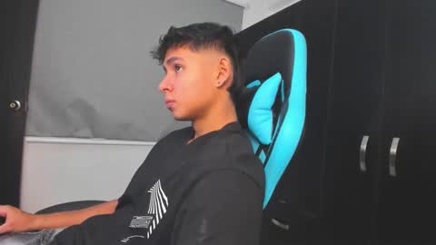 Oliver bray online show from 10/25/25, 10:26