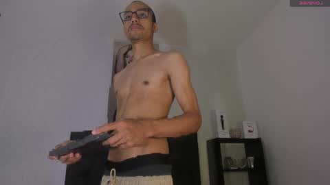 oliver_goldberg online show from 04/18/26, 02:21