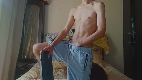oliver_goldberg online show from 05/05/26, 02:58