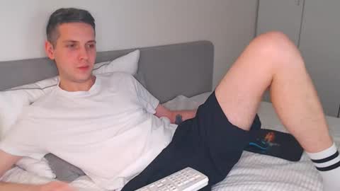 Oliver online show from 02/14/26, 05:10