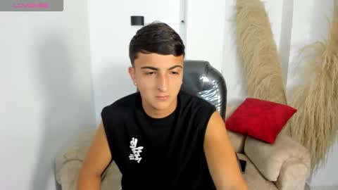 OLIVER online show from 02/07/26, 12:20