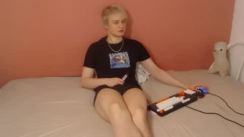 Oliver online show from 04/13/26, 01:33