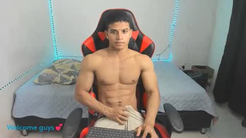 Snapshot of oliver_thompsson chatting on 12/04/25, 01:59 oliver thompsson online show from 12/04/25, 01:59