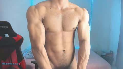 Snapshot of oliver_thompsson chatting on 05/19/26, 02:07 oliver thompsson online show from 05/19/26, 02:07