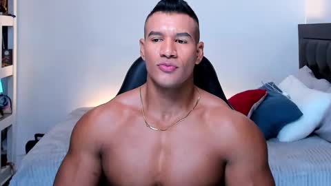 oliver_tommy online show from 09/21/25, 01:51