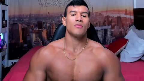 oliver_tommy online show from 10/13/25, 01:49