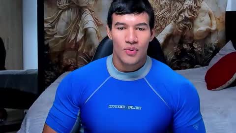 oliver_tommy online show from 11/22/25, 11:09