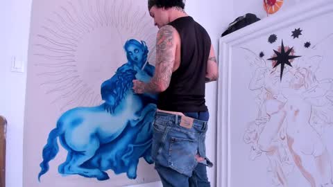 Snapshot of oliver_usher chatting on 01/11/25, 06:23 Mr Blue Sky online show from 01/11/25, 06:23