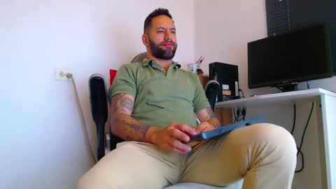 oliver online show from 01/06/26, 12:53