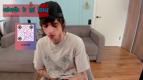 Snapshot of oliverrgroove chatting on 02/06/25, 03:09 oliverrgroove online show from 02/06/25, 03:09