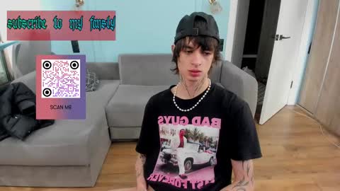 Snapshot of oliverrgroove chatting on 02/22/25, 03:58 oliverrgroove online show from 02/22/25, 03:58