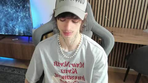 oliverrgroove online show from 04/13/26, 08:53