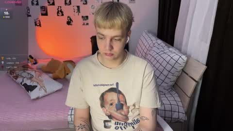 oliver online show from 12/18/25, 01:39