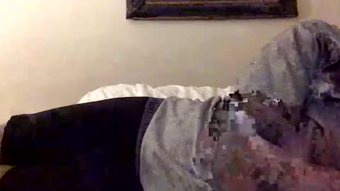 olivertwist1273 online show from 12/25/24, 05:05