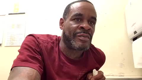 olivertwist1273 online show from 02/18/25, 03:10