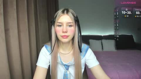 Olivia online show from 11/29/25, 05:54