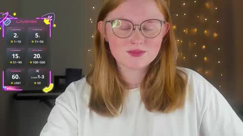 Snapshot of olivia_date chatting on 10/04/25, 03:43 Olivia Date online show from 10/04/25, 03:43