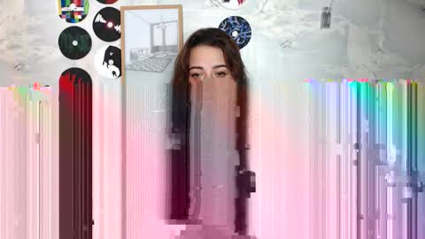 Snapshot of olivia_defo chatting on 09/30/25, 02:11 olivia_defo online show from 09/30/25, 02:11