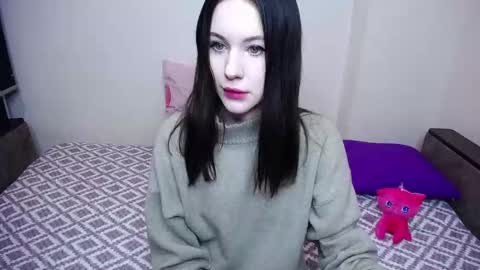 olivia_graceee online show from 11/15/25, 09:28
