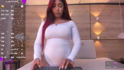 Snapshot of olivia_kollins chatting on 02/03/26, 02:53 olivia online show from 02/03/26, 02:53