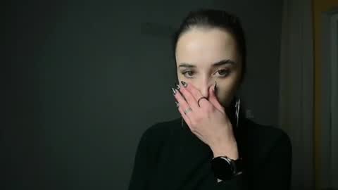 Snapshot of olivia_oliv chatting on 01/17/25, 06:44 Olivia online show from 01/17/25, 06:44