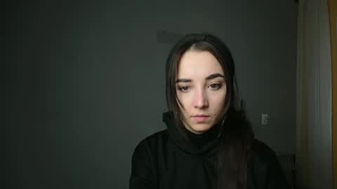 Snapshot of olivia_oliv chatting on 02/15/25, 02:00 Olivia online show from 02/15/25, 02:00