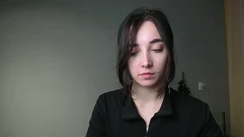 Snapshot of olivia_oliv chatting on 02/19/25, 04:55 Olivia online show from 02/19/25, 04:55