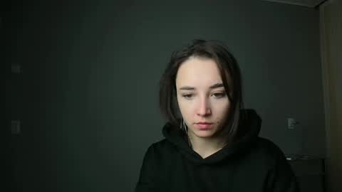 Snapshot of olivia_oliv chatting on 02/27/25, 03:59 Olivia online show from 02/27/25, 03:59